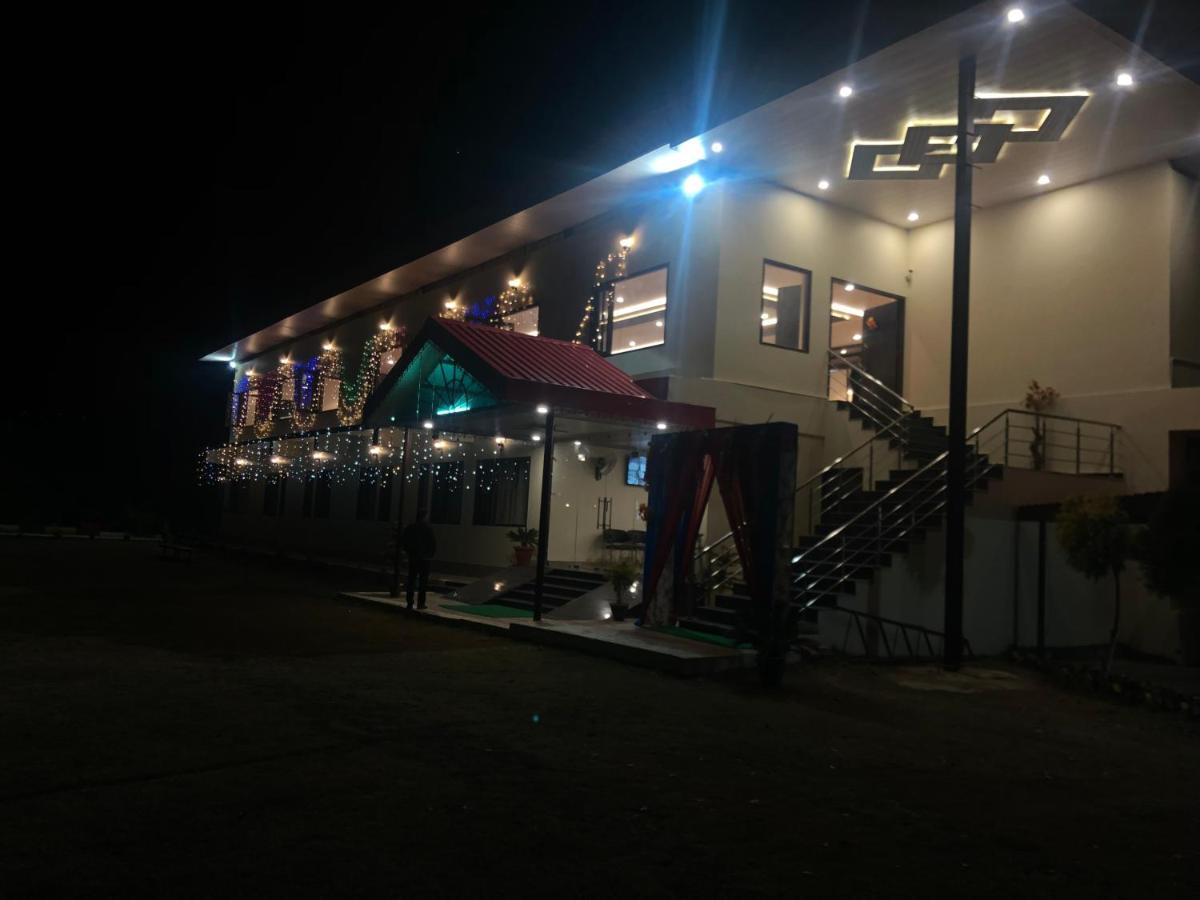 Nakshatra Resort Kunihar Dış mekan fotoğraf
